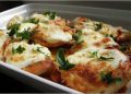 Rezept für Hähnchenbrust mit cremiger Käsefüllung aus dem Ofen