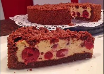 Rezept für Schokoladenkuchen mit Kirschfüllung