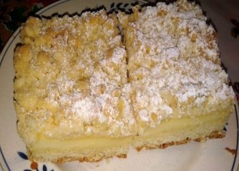 Fantastischer Streuselkuchen mit Pudding gefüllt