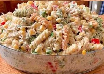 Nudelsalat mit Joghurt Soße, ich werde nie müde diesen zu essen