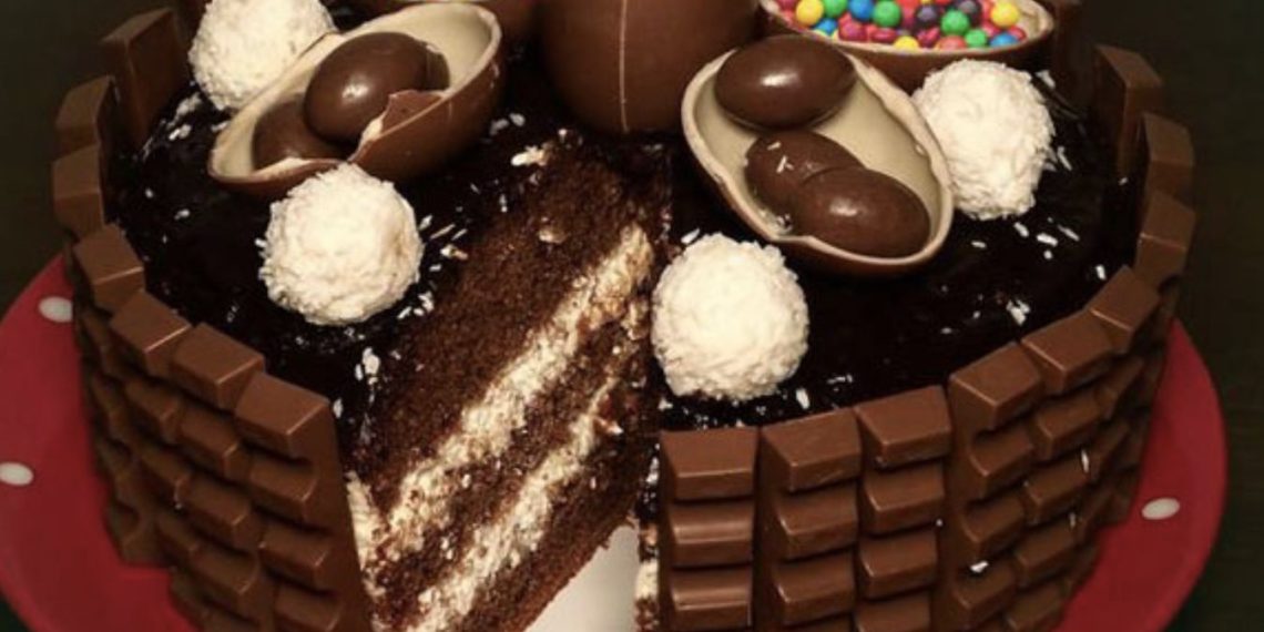 Überraschungsei Torte