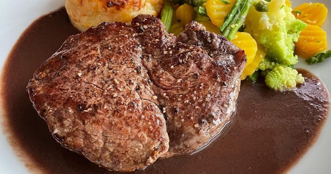 Rinderfilet in Rotweinsauce