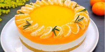 Ultimative Mandarinen – Frischkäsetorte: Weihnachtstorte ohne Backen in 15 Minuten