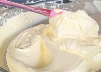 So pasteurisieren Sie Eier: Tricks, um es zu Hause auch ohne Thermometer zu machen