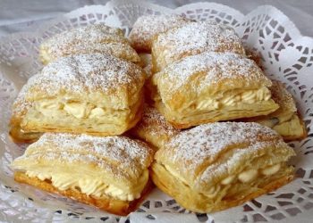 Blätterteigschnitten – mit – Vanilecreme