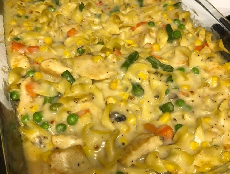 Bester vegetarischer Nudelauflauf 