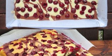 Kirschkuchen vom Blech ich nehme nur 1 Glas Sauerkirschen