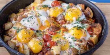 Bratkartoffeln mit Ei und Käse