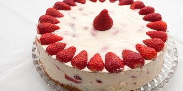 Erdbeer Quark Torte