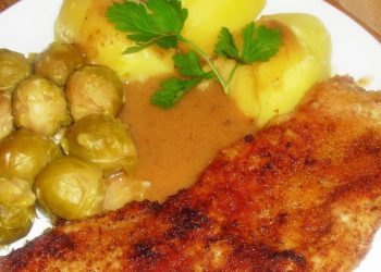 Schnitzel mit Rosenkohl