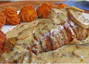 Lende im Speckmantel mit Champignons