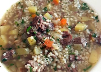 Omis Graupensuppe Rezept