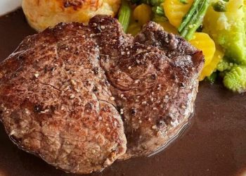 Rinderfilet in Rotweinsauce