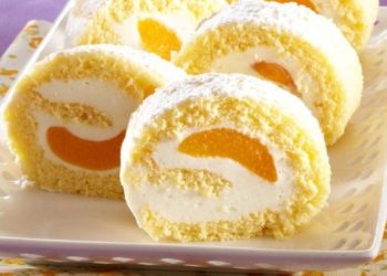 Der Teig für Biskuitrollen – bricht nicht und ist in 15 Minuten fertig.