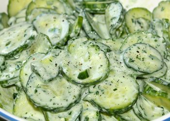 Schneller Gurkensalat