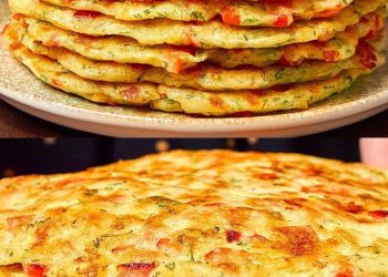 Zucchinipfannkuchen mit Sauerrahm und Knoblauch-Gurken-Dip