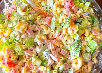 Nudelsalat mit Joghurt Soße