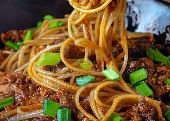 Hammermässig lecker, Mongolische Hackfleisch-Nudeln!