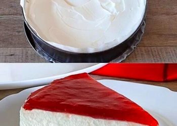 Philadelphiatorte mit Himbeeren mit einen Keksboden ohne Backen