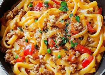 Curryrahm Nudeln mit Hackfleisch in 15 Minuten zubereitet