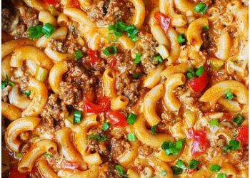 Cremige Hackfleisch-Rahmnudeln – Das 15-Minuten-Wohlfühlgericht für die ganze Familie