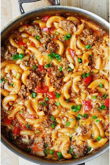 Cremige Hackfleisch-Rahmnudeln – Das 15-Minuten-Wohlfühlgericht für die ganze Familie