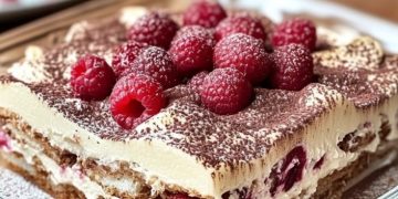 Himbeer-Spekulatius-Tiramisu – Fruchtig und Weihnachtlich!