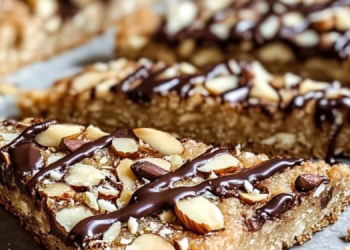 Himmlische Marzipan-Nussecken: Die perfekte Mischung aus Nuss & Schokolade!