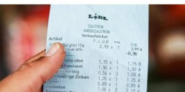 Erfahren Sie, warum es wichtig ist, im Supermarkt immer den Kassenbon mitzunehmen
