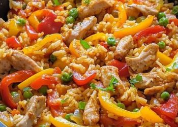 Paprika Reispfanne mit Hähnchen